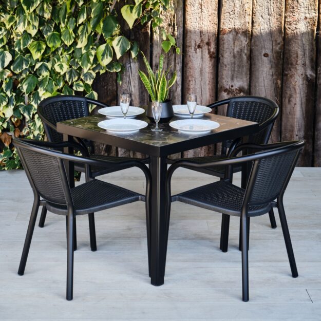 value outdoor table and chairs