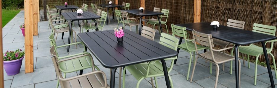 commercial outdoor furniture