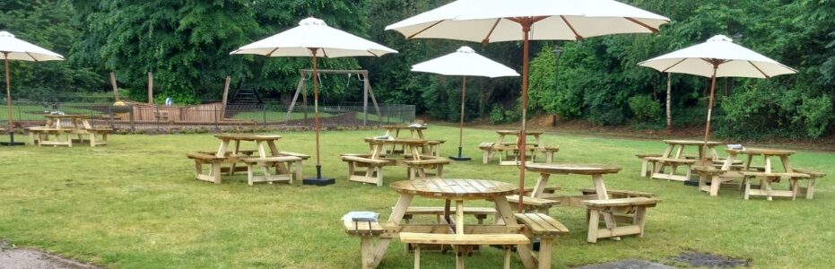 outdoor furniture for holiday parks
