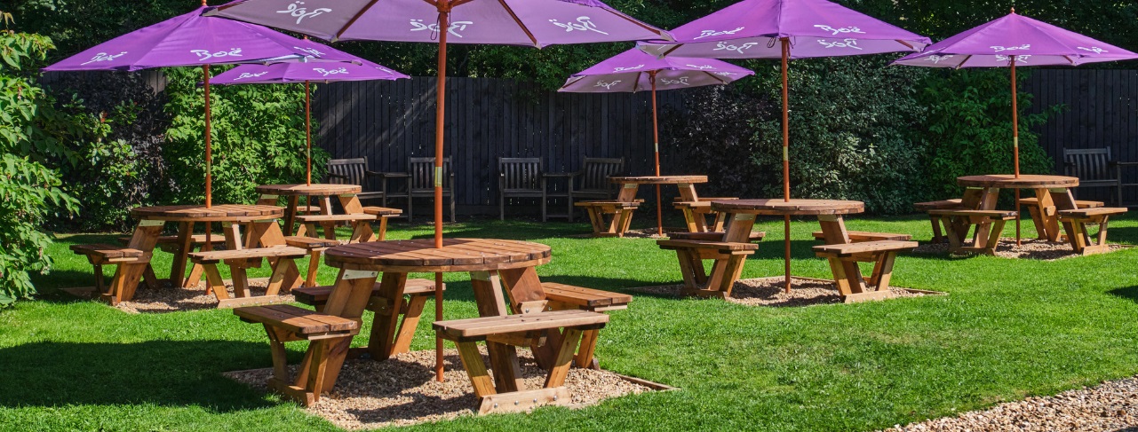 Commercial Round Picnic Tables