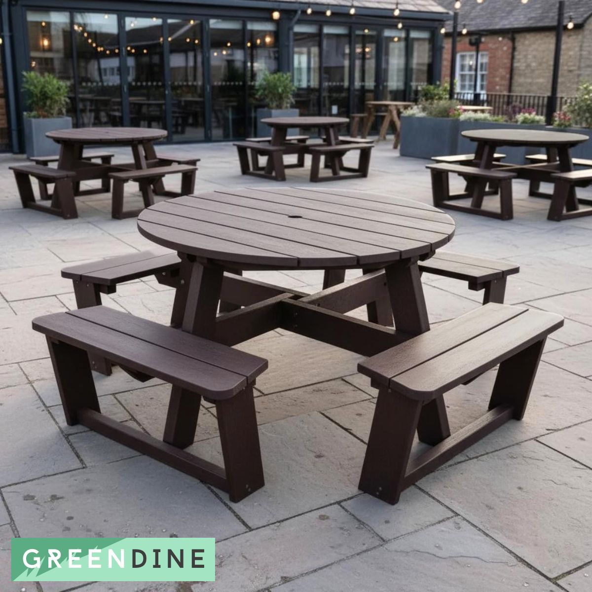 Recycled Plastic Round 8-Seater Picnic Table - Greendine - Woodberry