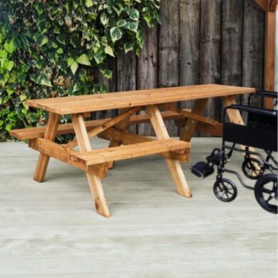 Commercial Picnic Tables - Wheelchair Accessible