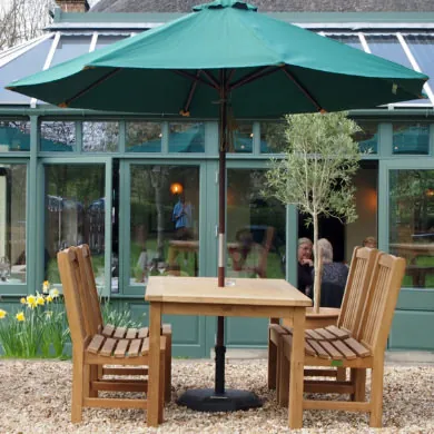 Commercial outdoor furniture cafes