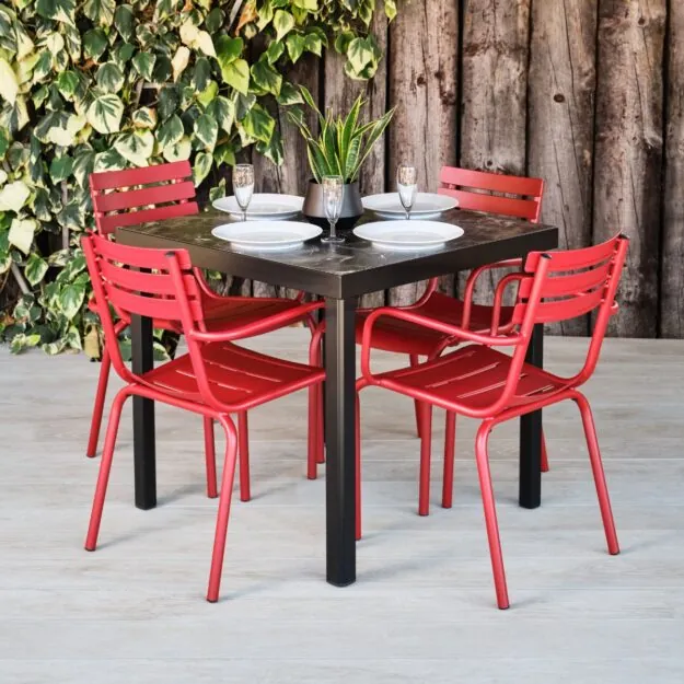 Red Metal Outdoor Chairs and Black square Table