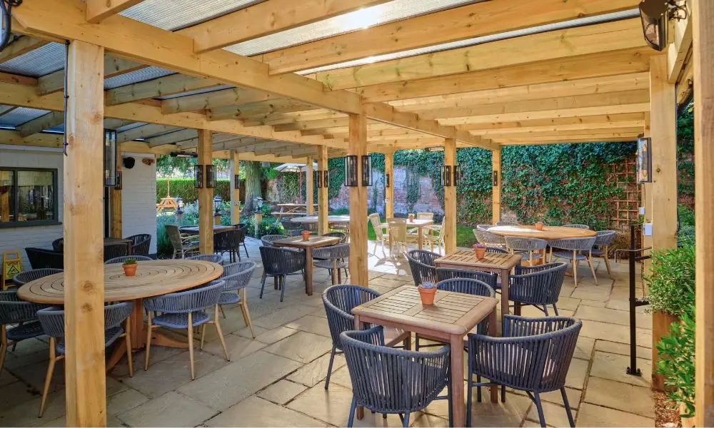 red lion at martlesham outdoor furniture
